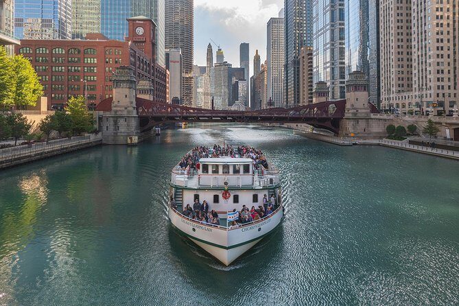 Chicago Architecture Center River Cruise aboard First Lady - Who Should Book This Tour?