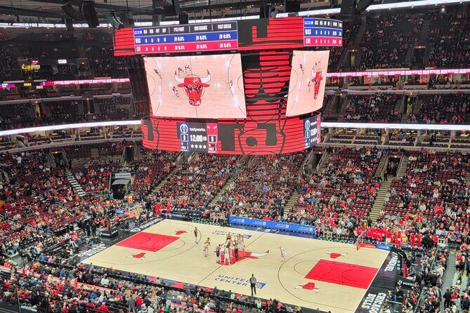 Chicago Bulls Basketball Game Ticket at United Center - Why This Experience Is a Great Choice