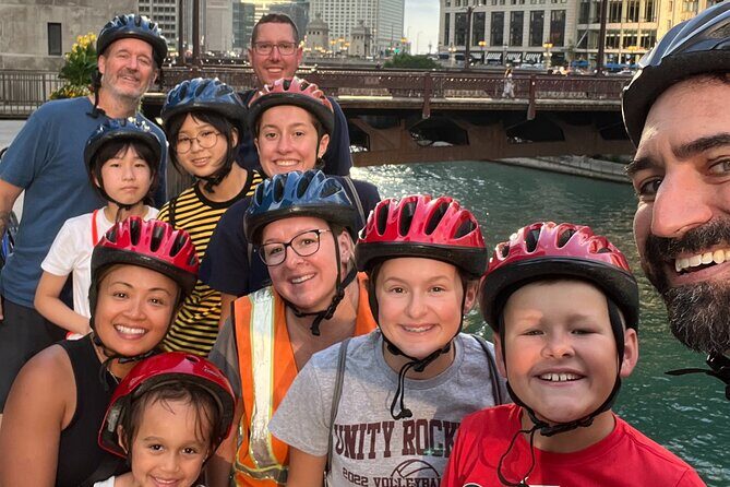 Chicago Family Food and Bike Tour with Top Attractions - The Food and Cultural Experience