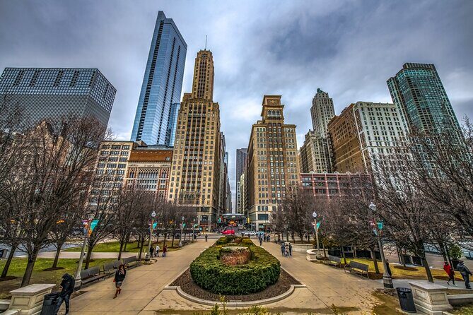 Chicago Food Tour with The Magnificent Mile and Millennium Park - Analyzing the Value