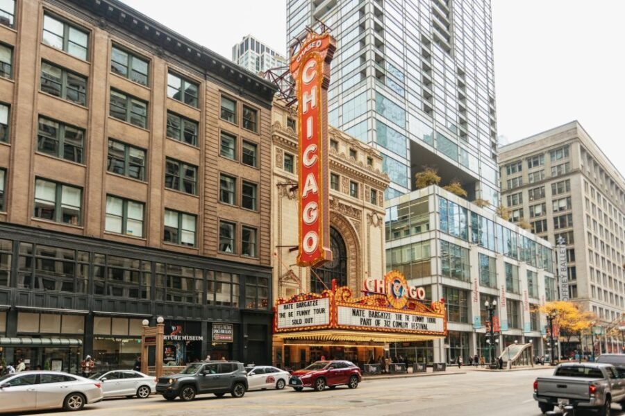 Chicago: Gangsters and Ghosts Guided Walking Tour - Practical Tips for Participants