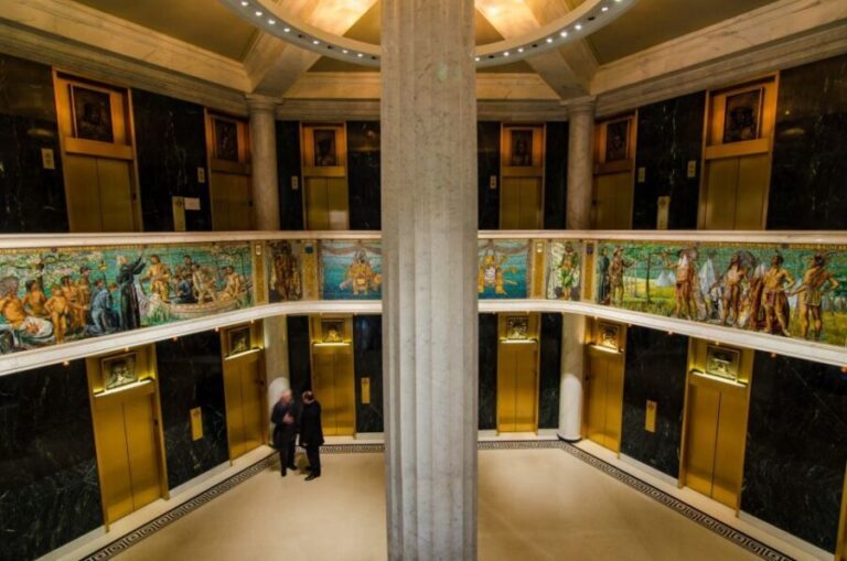 Chicago: Historic Skyscrapers Guided Walking Tour - Who Should Take This Tour?
