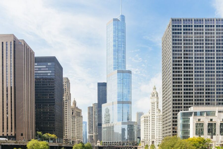 Chicago: Hop-on Hop-off Sightseeing Tour by Open-top Bus - The Sum Up