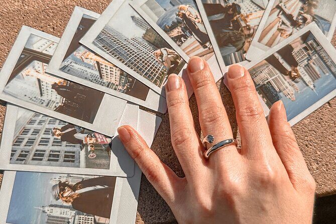Chicago Insta Walk with Digital and Polaroid Photoshoot - FAQ