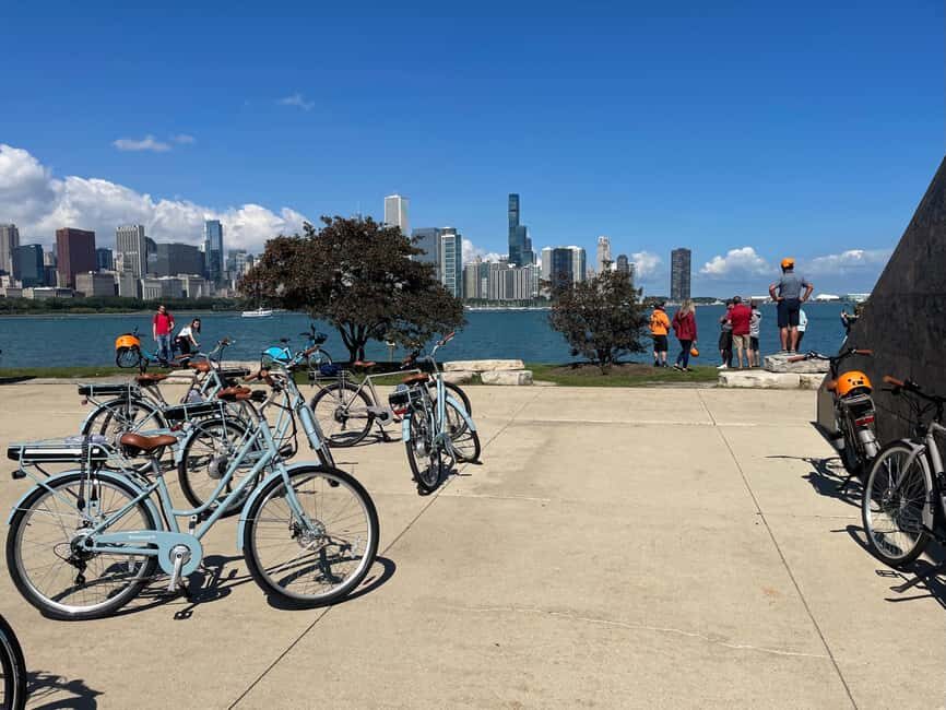 Chicago: Lakefront, Parks, and Museums E-Bike Tour - Practical Details and Value