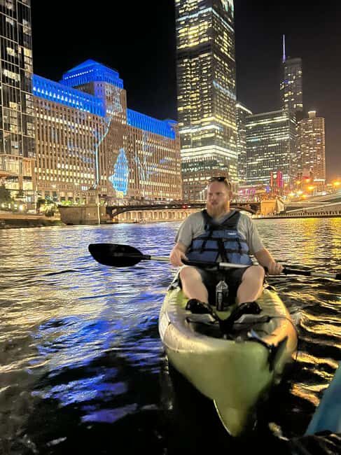 Chicago: Moonlight Paddle Tour on the Chicago River - What Makes This Paddle Tour Special?