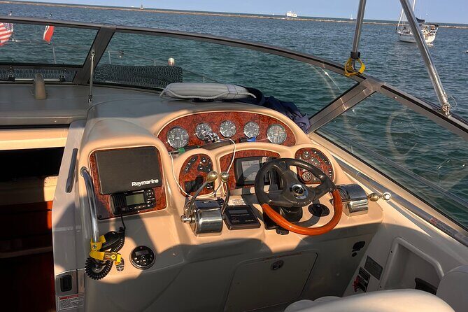 Chicago Private Boat Day - Sunset, Skyline & Celebration - The Sum Up