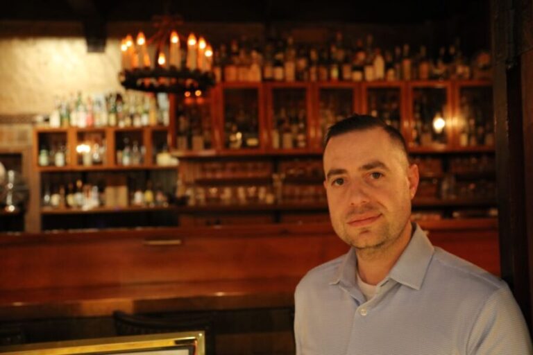 Chicago: Prohibition Speakeasies Bus Tour or Walking Tour - What the Reviews Say