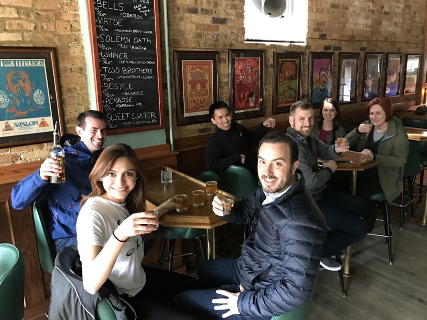 Chicago: Westside Food Tasting Bike Tour with Guide