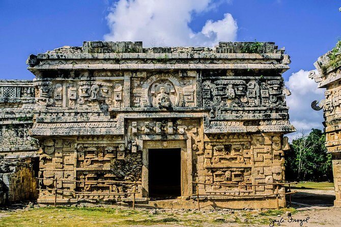 Chichen Itzá, Cenote Ik Kil, Valladolid Premium Reduced Group - The Practical Side: Transportation, Timing, and Value