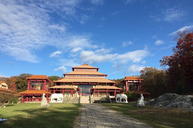 Chuang Yen & Woodbury 1-Day Tour from NYC | Kids 50% Off - The Itinerary in Detail