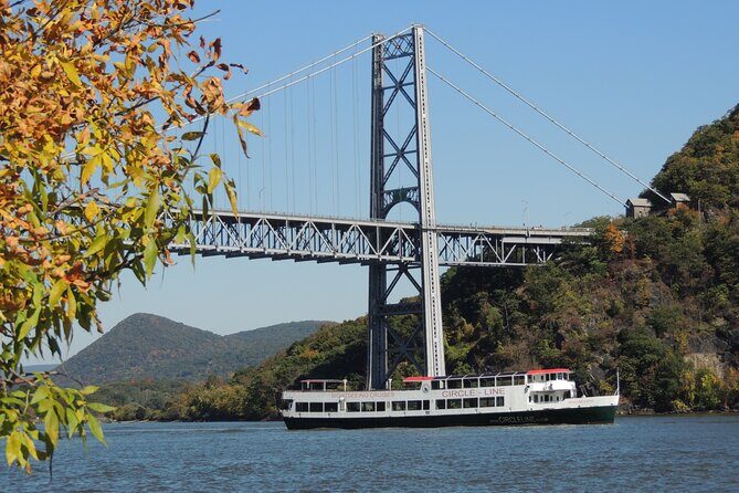 Circle Line: 4-hr Fall Foliage Oktoberfest Hudson River Cruise - FAQ