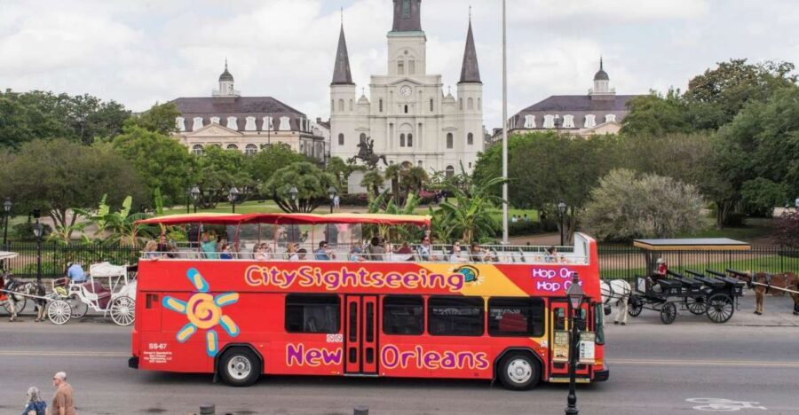 City Sightseeing New Orleans HOHO Bus Tour & Bookable Extras - What the Guides Bring to the Table