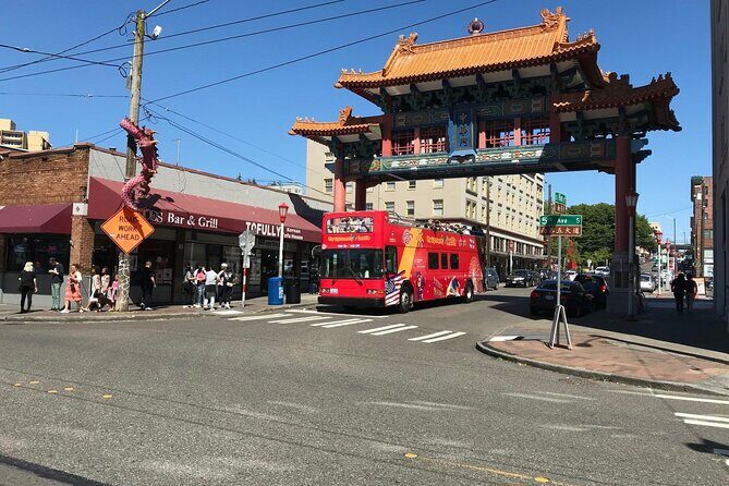 City Sightseeing Seattle HOHO Bus and Locks or Harbour Cruise - How Does It Compare in Value?