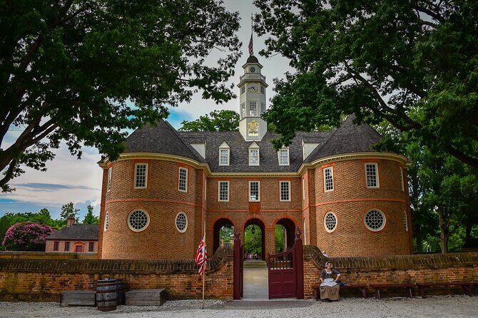 Colonial Williamsburg Trivia Walk with AB's Trivia Walks - The Value of This Experience