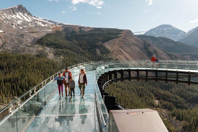 Columbia Icefield Adventure,Bow Lake,Peyto Lake in Banff & Jasper - What to Expect and Why It Matters