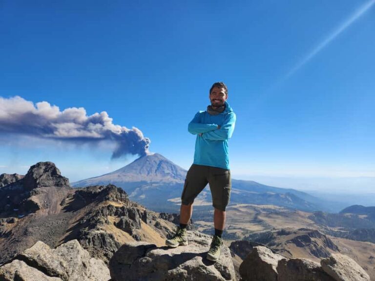 Conquer the summit of the Iztaccihuatl volcano - What to Expect from the Journey