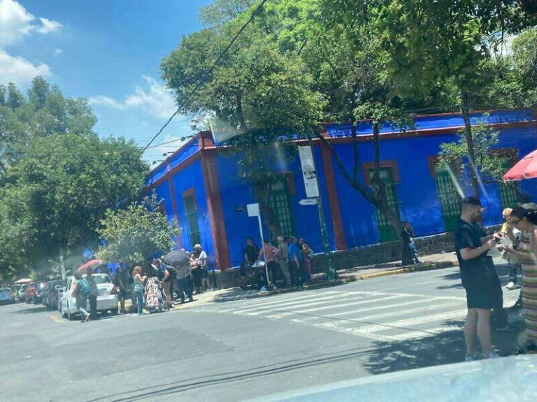 COYOACAN: FRIDA KAHLO STEPS IN COYOACAN AND SAN ANGEL CDMX - The Itinerary in Detail