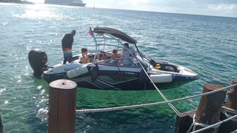Cozumel: El Cielo & Reef Private Boat Tour with Snacks - The Itinerary in Detail