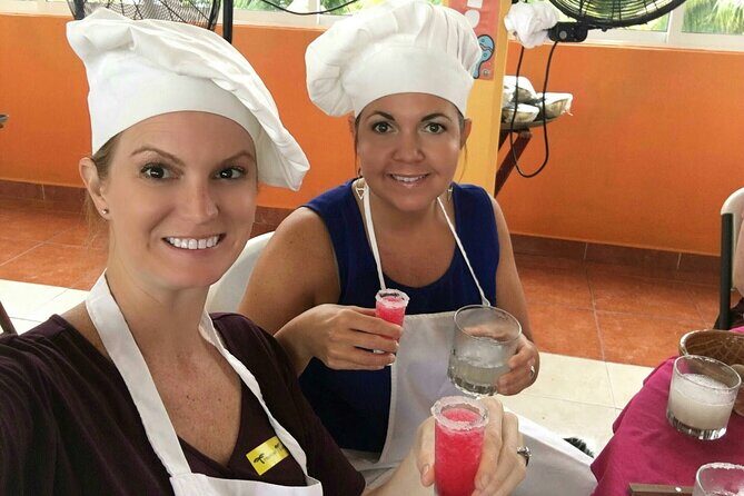 Cozumel Salsa and Salsa: The Ultimate Cook and Dance Experience - Who Would Enjoy This Tour?