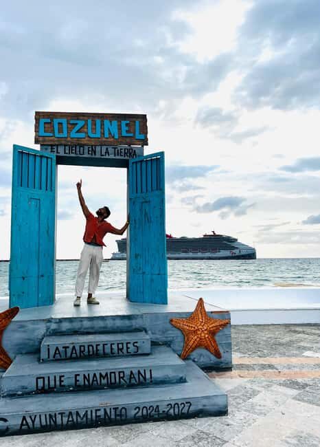 Cozumel: Tequila, Mezcal and Espadrilles Experience Tour - Exploring Avenida Rafael E. Melgar and Its Surroundings