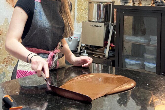 Create your own Oaxacan chocolate bar - The Cocoa Introduction: Origins and Varieties