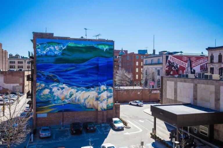 Creative Capital: Art and Architecture Tour of Providence - Murals and Public Art: Providence’s Vivid Canvas