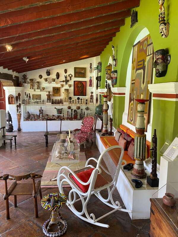 Cuernavaca: Museo Robert Brady Guided Tour - The Collection: Art from Around the World
