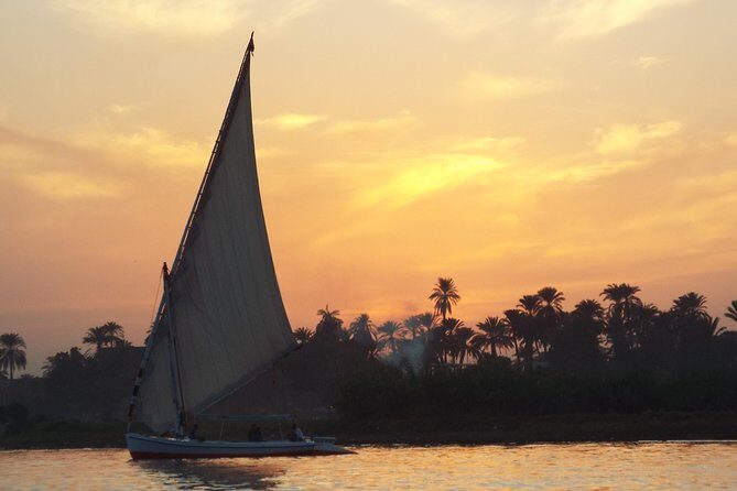 Dahabiya Nile Cruise from Aswan to Luxor w/ Sightseeing - What the Reviews Say