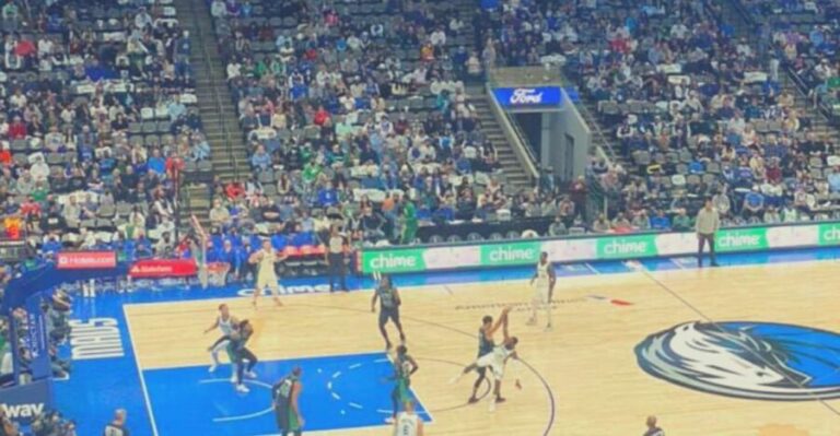 Dallas: Dallas Mavericks Basketball Game Ticket - The Experience: Inside the Arena