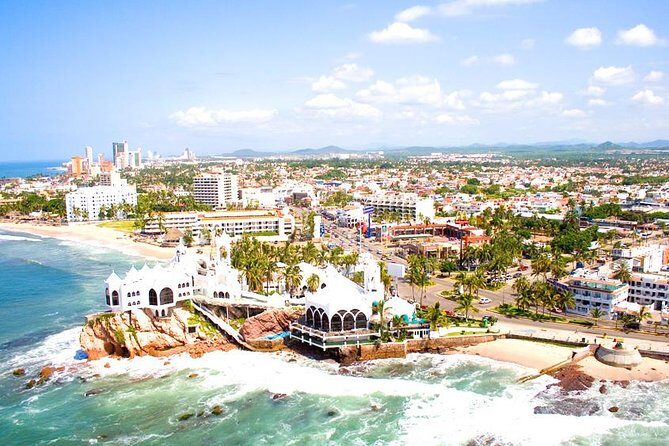Day Pass at Mazatlan Beach Front Resort with Lunch - A Detailed Look at the Experience