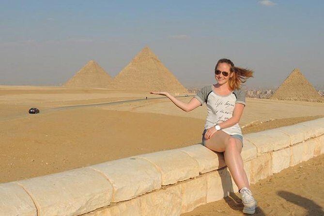Day tour to the Pyramids of Giza and the Egyptian museum - Lunch Break: Local Flavors with a View