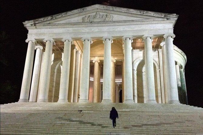 DC Lights Night Tour - The Experience: Pros and Cons