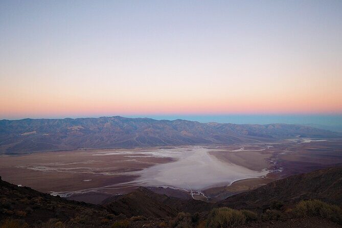 Death Valley Sunrise & Stargazing Day Tour Group Discount for 2 More People - Iconic Stops: Zabriskie Point and Artists Palette