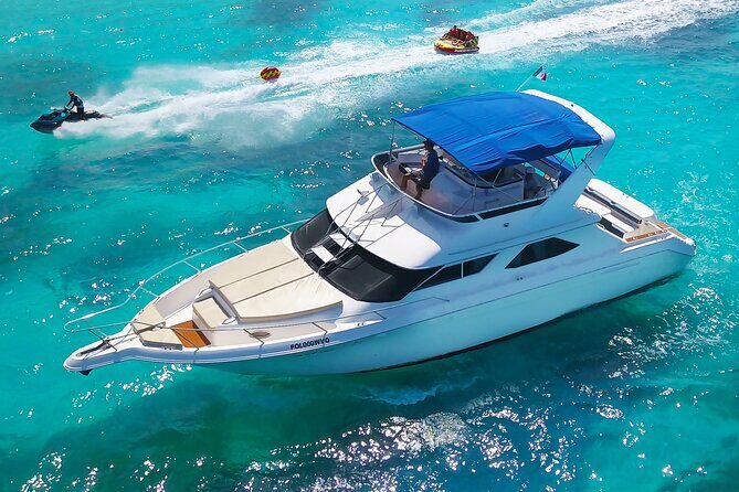 Deluxe Yacht 48FT with FlyBrige Rental in Cancun - How the Experience Cards Out in Terms of Value