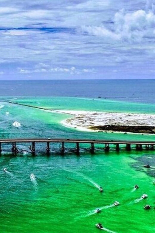Destin: Tailfins Tiki Crab Island Swim:Float:Chill (3 Hours) - Who Is This Tour Best For?