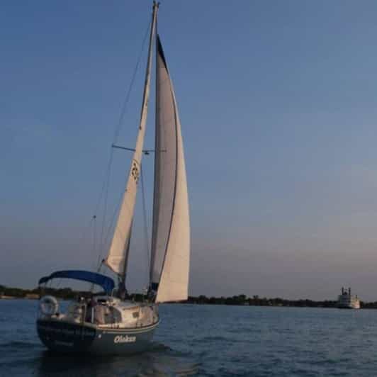 Detroit: Sailing Tour on the Detroit River - A Typical Day on the Water