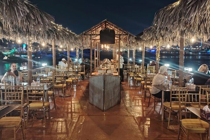 Dhow Cruise Dubai with Buffet Dinner, Dance & Horse Show - Who Should Book This Tour?