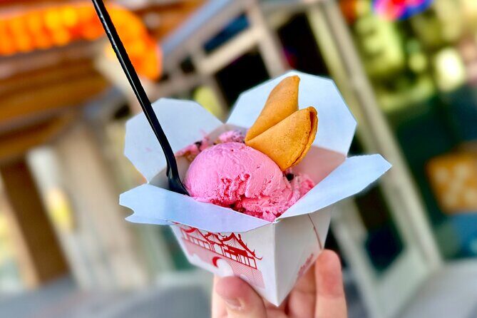 Discover Phoenix Cuisine on Roosevelt Row +5 Tastings - What Makes This Tour Special?