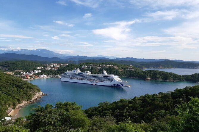 Discover the magic of Huatulco and its surroundings areas - Who Should Consider This Tour?