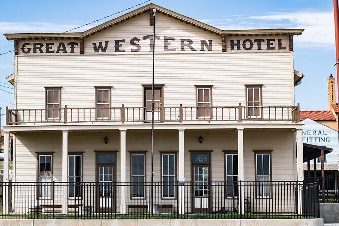 Dodge City Wild West Smartphone Guided Audio GPS Walking Tour - What We Like (and What You Should Consider)