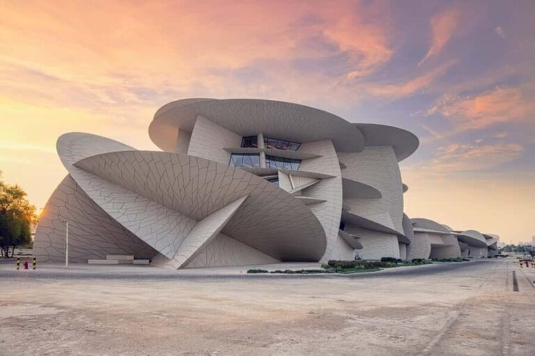 Doha: Half Day Guided City Tour with Airport & Hotel Pickup - Value and Practical Tips