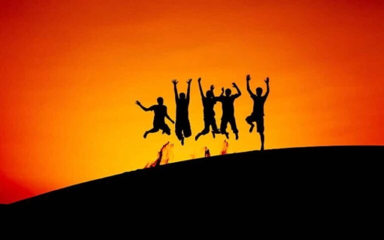 Doha : Sunshine Or Sunset Desert Safari With Sand Boarding - Pricing and Value