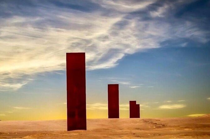 Doha: West Coast Tour Sculpture,Camel Racing Track Rock Formation - What’s Included and What to Expect
