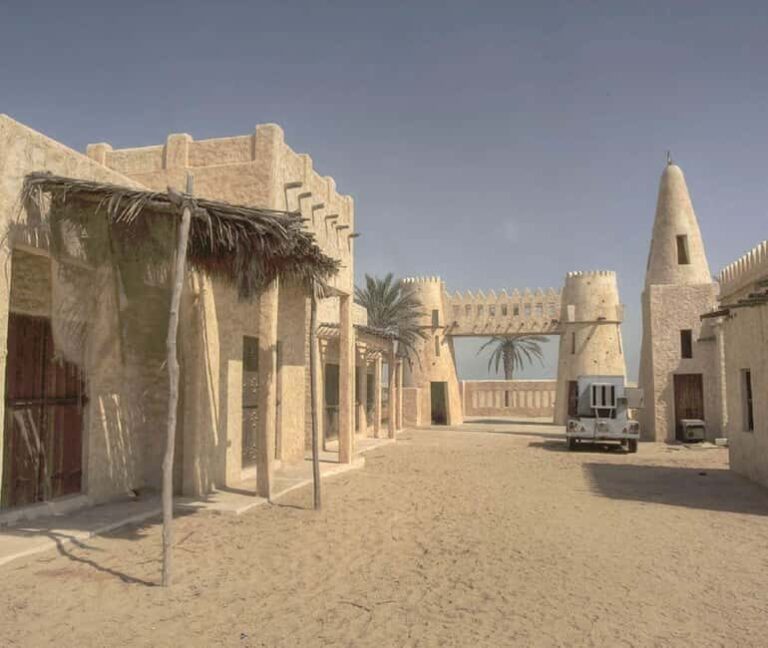 Doha:Zekreet Fort,Mushroom Rocks & Richard Serra Guided Tour - How Does It Value Compared to the Price?