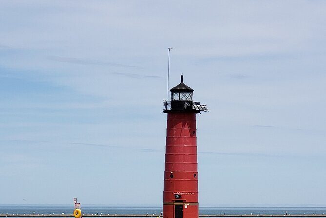 Downtown Kenosha Urban Art and Photography Walking Tour - The Walking and Transportation Aspects