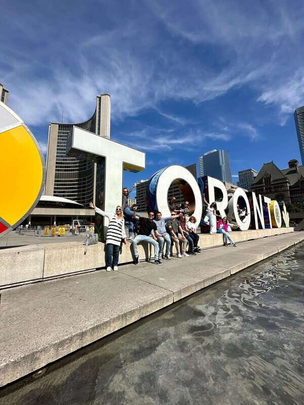 Downtown Toronto: Walking tour experience. English/Spanish - Why This Tour Adds Value to Your Trip