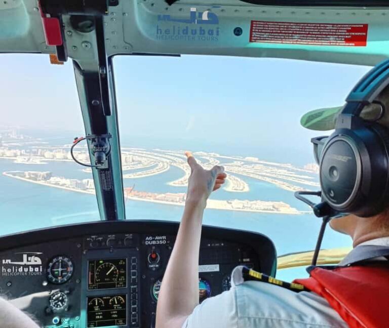 Dubai: 17-Minute Helicopter Tour over Palm Jumeirah - What to Expect on the Tour