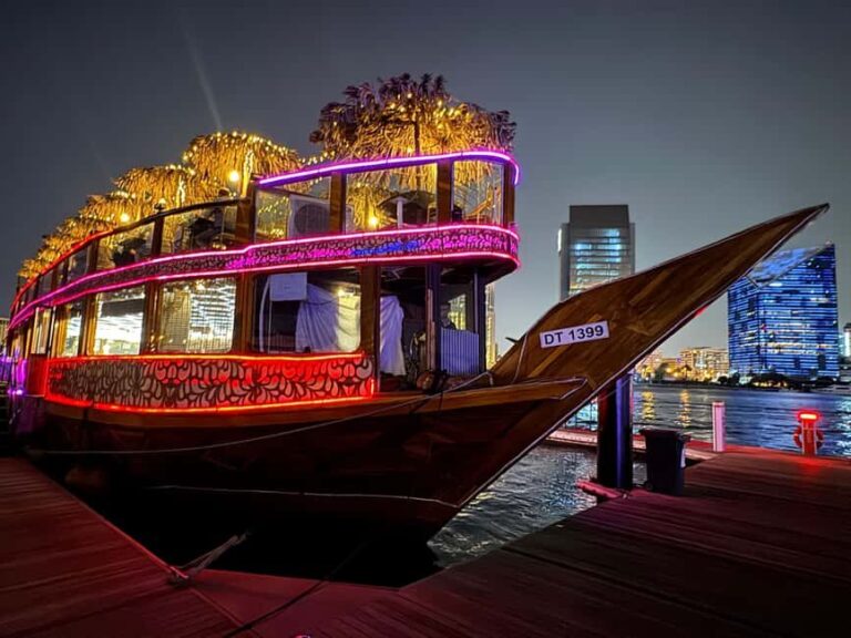 Dubai: Al Seef Creek Soirée Dhow Dinner & Live Entertainment - Practical Details and Tips