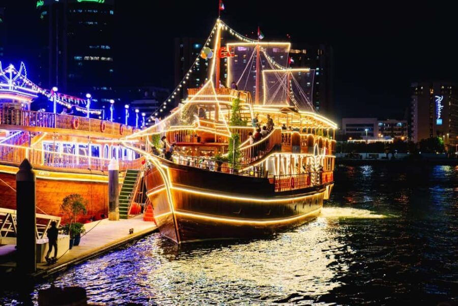 Dubai: Al Seef Largest Dhow Dinner Cruise with Live Show - The Itinerary Breakdown